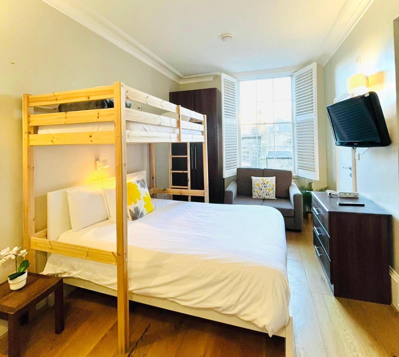 Queen Victoria Apartments 런던 외부 사진